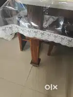 Dining table for Sale