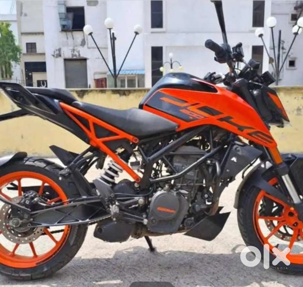 KTM Duke 200 Google