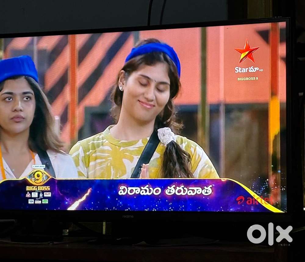 Realme Smart Tv --- 32 inches