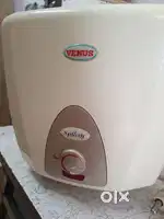 Venus Splash 6GL 6-Litre Storage Water Heater (Honey Gold,BEE Star)