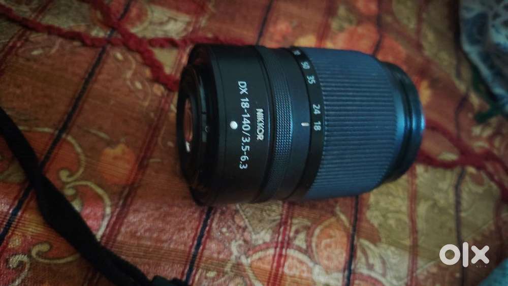 Nikon  Z30 mirrorless camera and Nikkon DX 18-140