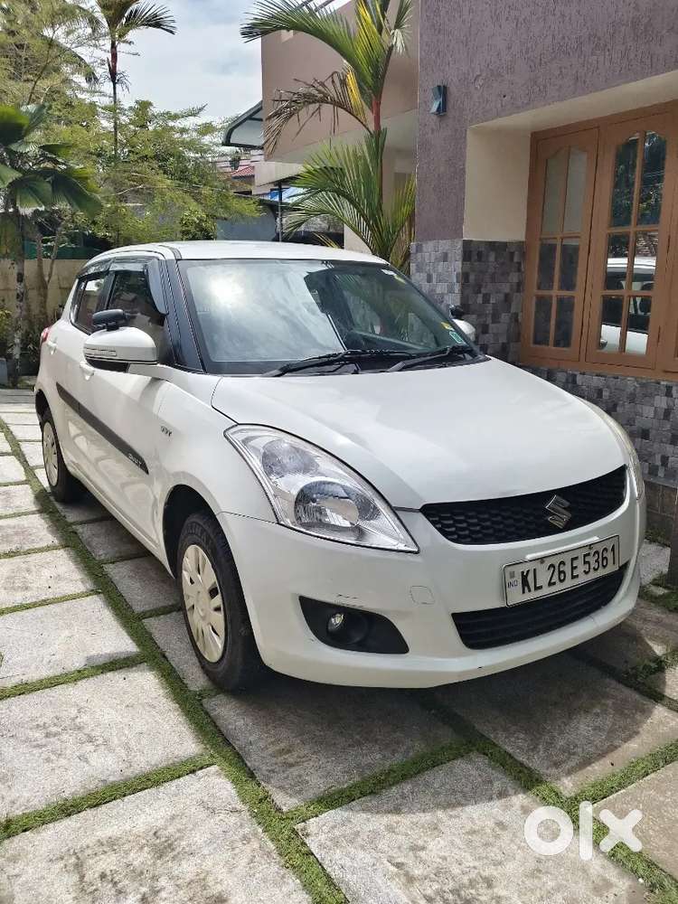 Maruti Suzuki Swift 2014 Petrol 72000 Km Driven