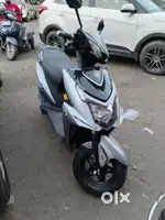 Zelio electric scooter