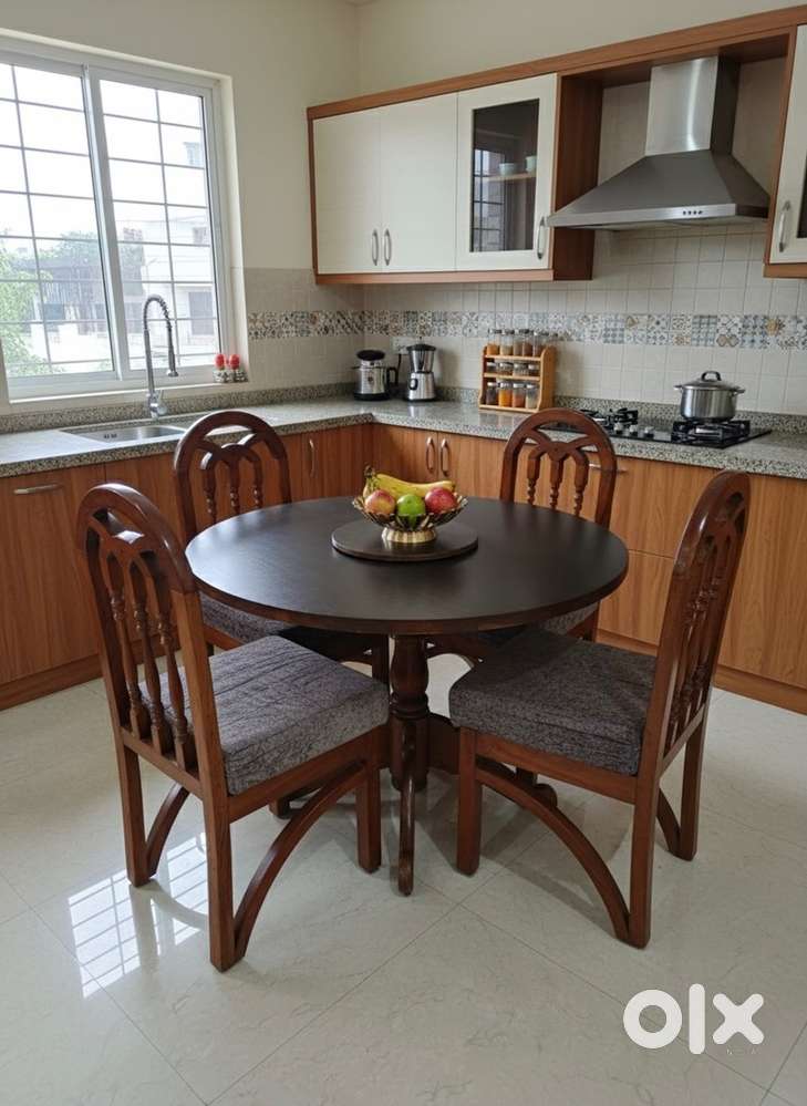10-Year-Old Artisan Teak Wood Dining Set for Sale
