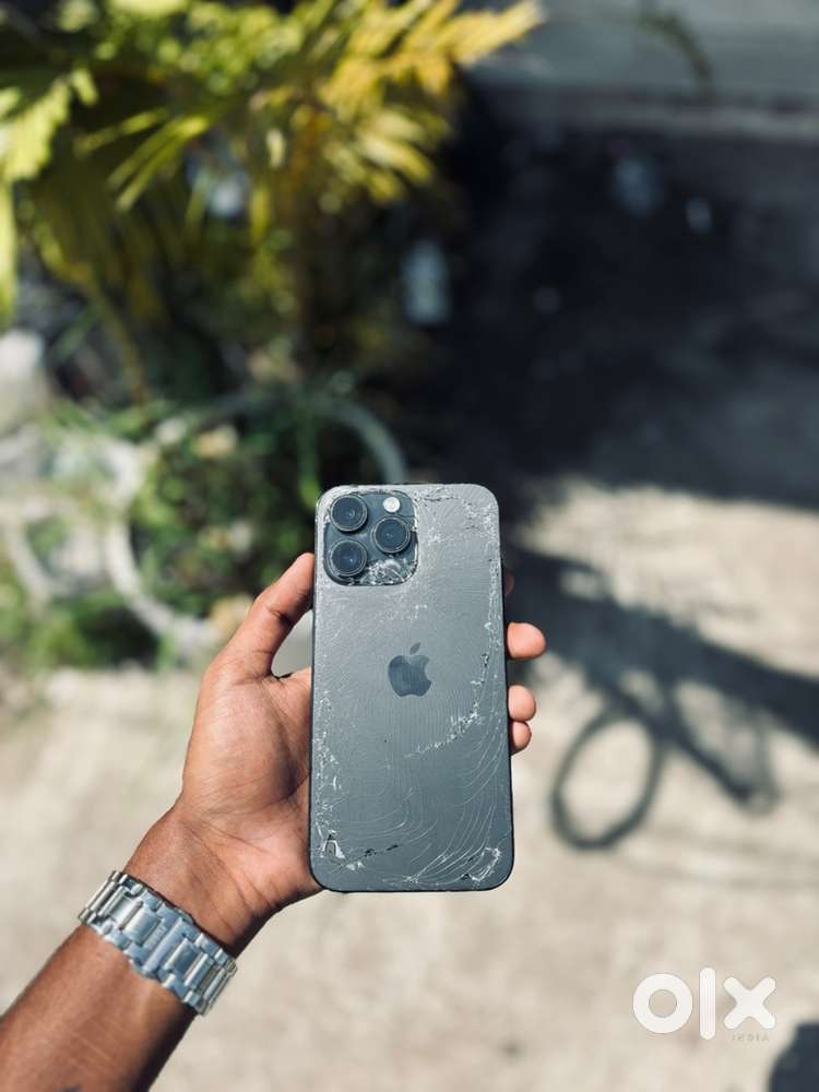 Iphone 14 Pro Max ( 256GB ) Bh 82% Back Door Cracked , No other issues