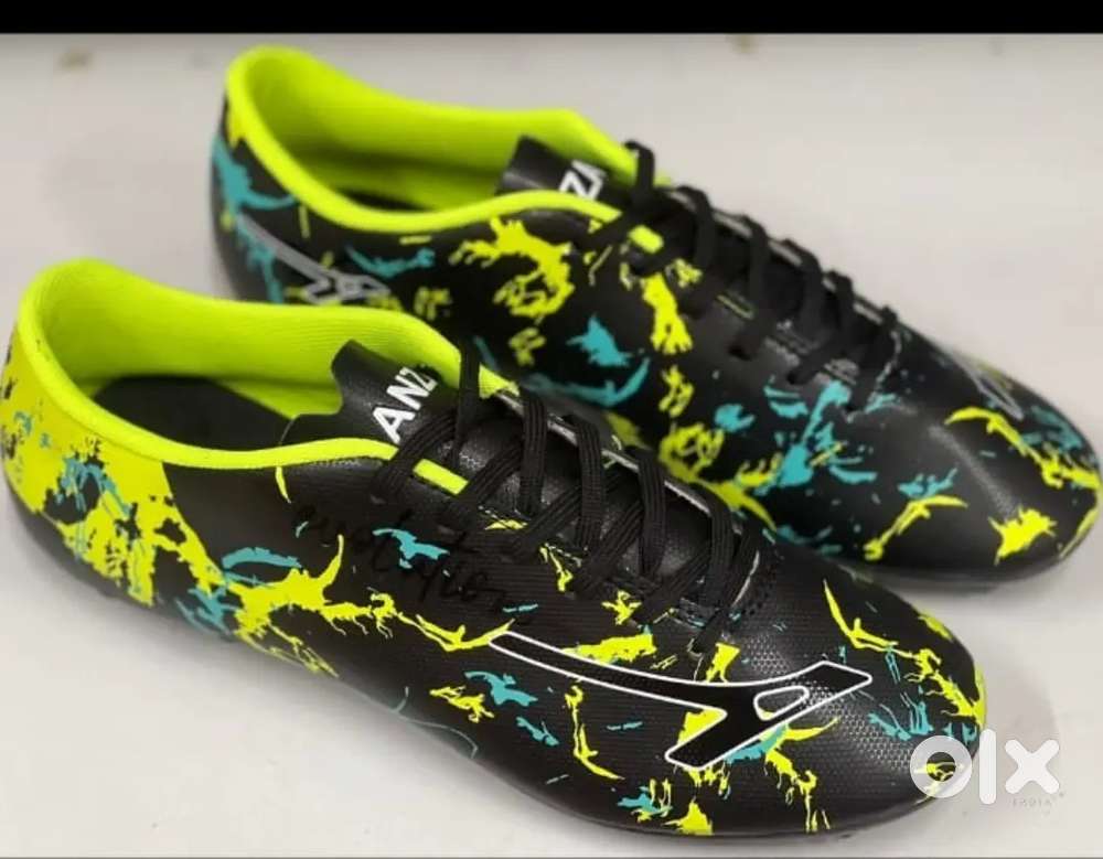Anza Evolution Football Boots