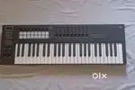 Novation Launchkey MK3 - 49 Key MIDI Controller
