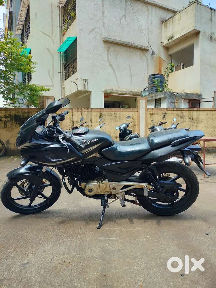 Bajaj Pulsar 220 Excellent Condition Urgent Sale!!