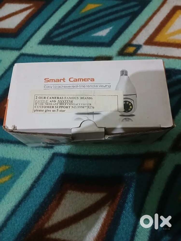 Smart camera wifi ek dam new condition