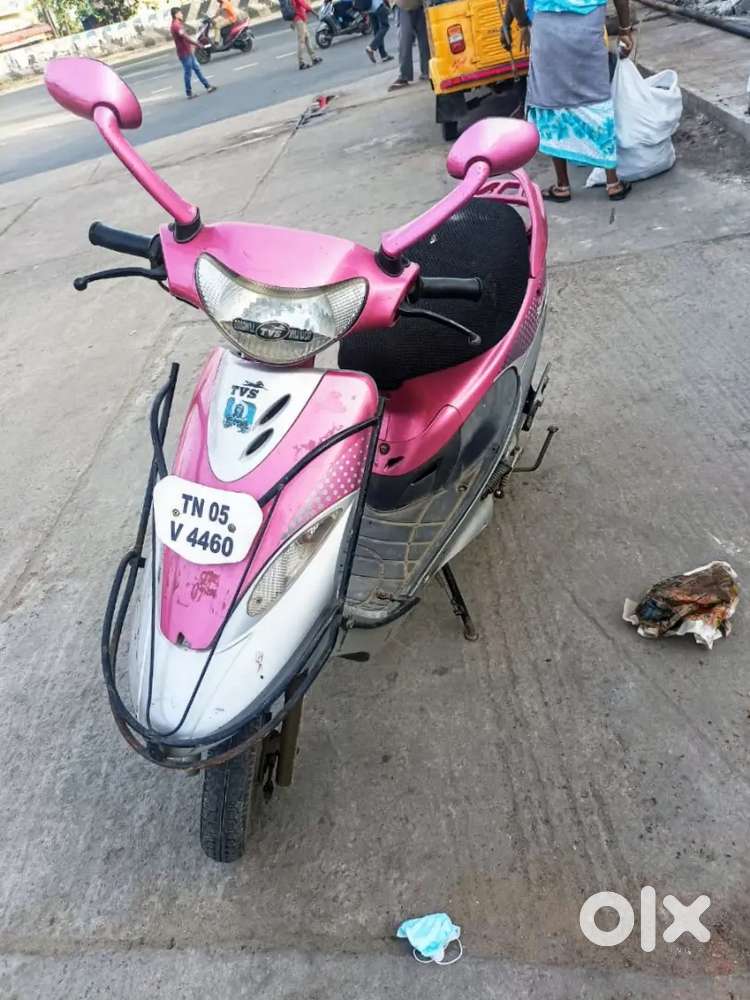 Sing owner , TVS Scooty Pep plus, running condition, no insurance l