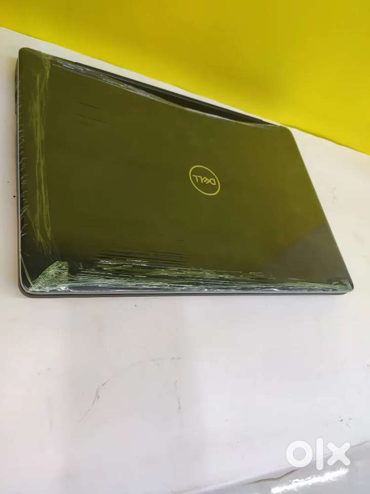 DELL Laptop/Lifetime service warranty/ Core i5/8GB DDR4 RAM/256GB SSD
