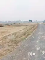 Plot hi plot in lucknow near para