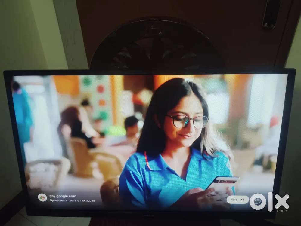 Samsung 32 inch smart led(price fixed)100% good