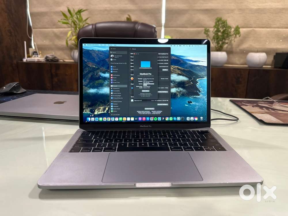 Apple MacBook Pro 13” (2017) – i5 / 8GB / 256GB SSD