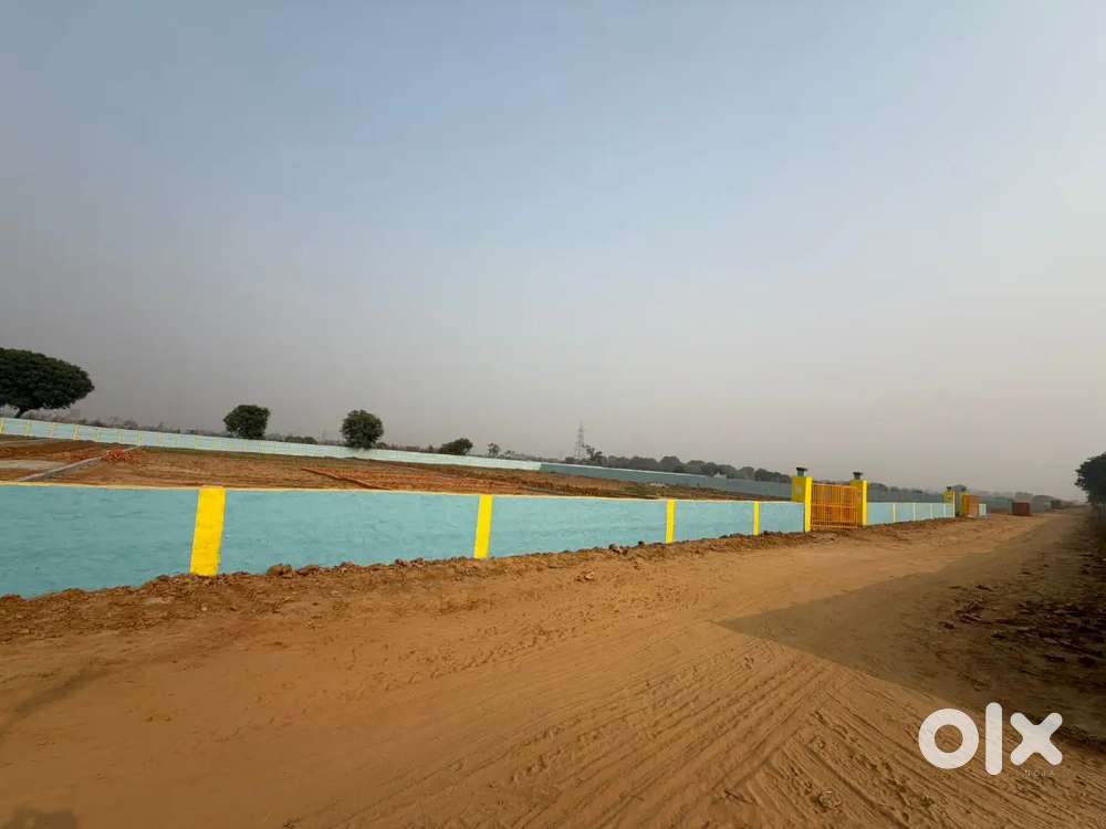 Plot in Noida extension