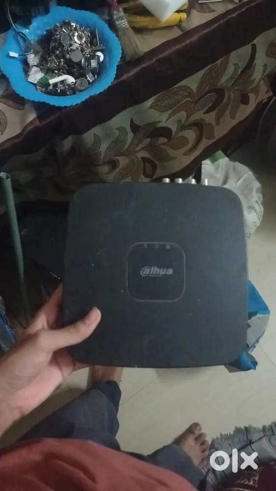 Second hand Cctv camera accessories for sell