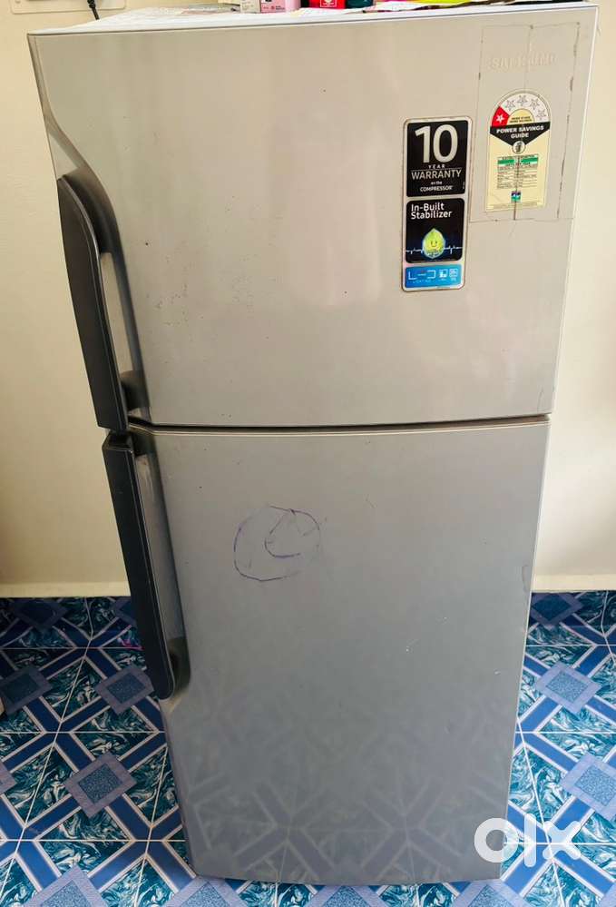 For Sale : Samsung Frost-Free Refrigerator - Excellent Condition !!!