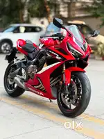 Honda cbr 650r single owner next to new condition