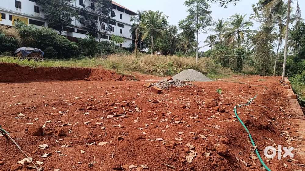 Plot for sale  14.5cent, 7.5cent,7cent