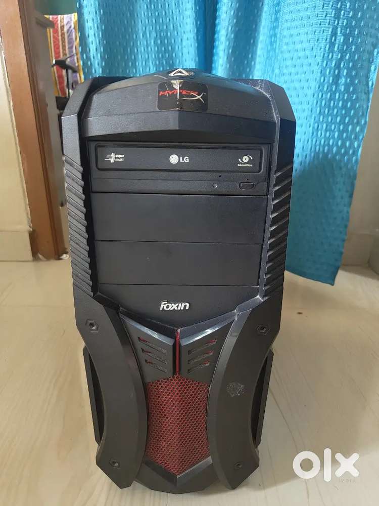 Computer quad core Intel processor with amd 2gb graphics card