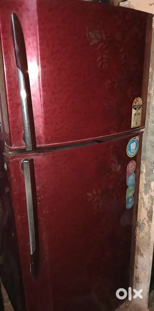 Godrej eon dubble dorr frize