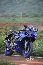 Yamaha R15