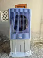 Cooler [ white & iceblue colour ] with ice chamber