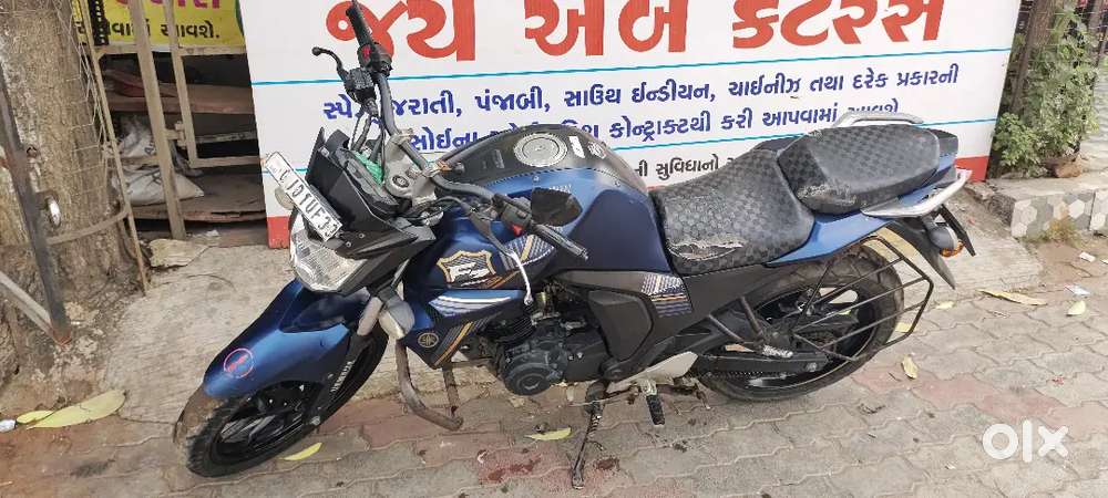I am sell my best n one hand use best average bike