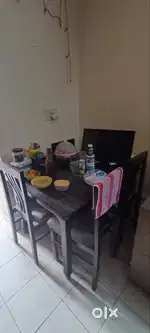 Dinning table 4 seater