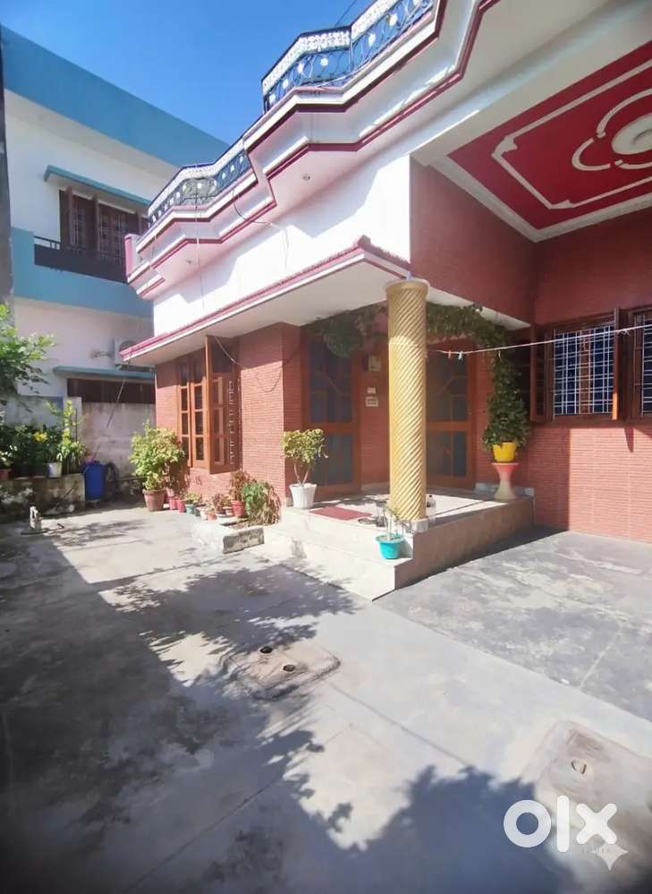 Property at prime location 1.5 km from isbt schools and hospitals