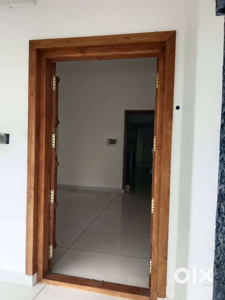 2 BHK Flat for Rent at JS Castle, Hoysala Nagar (Near V Cinemas)