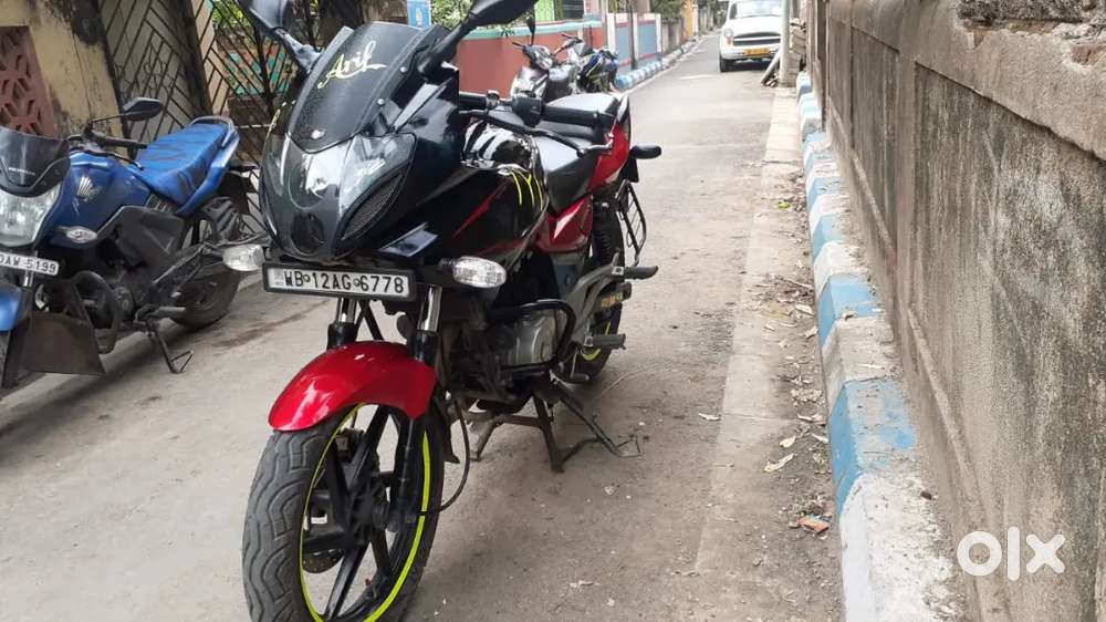 Pulser 220fF and Discover 125T Urgent sell.