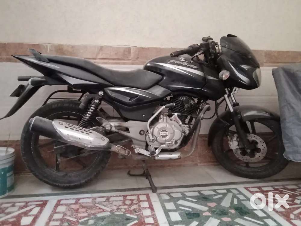 Pulsar 150 new battery good condition