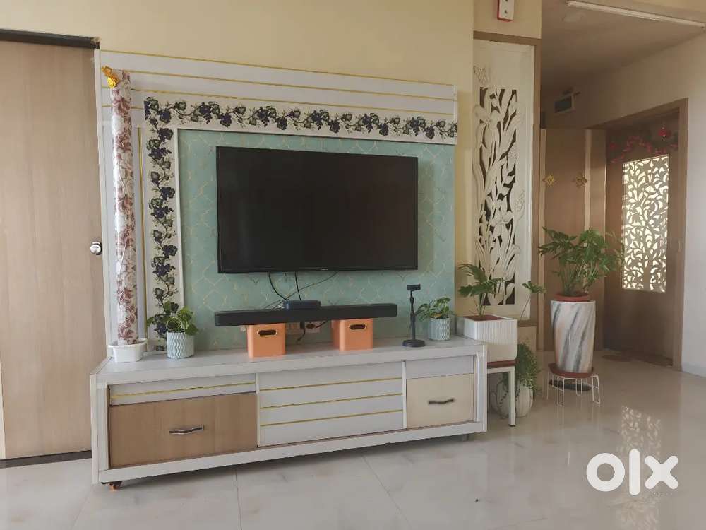 Tv cabinate