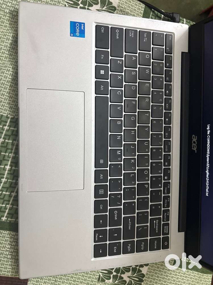 Acer one 14 backlit itel core i5