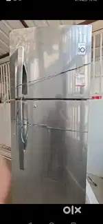 340 litre double door fridge LG company