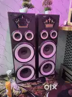 Tower speaker with heavy bass