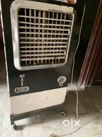 Coller with electronic meter