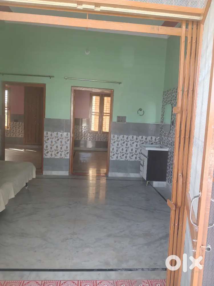 Seprate rooms for rent