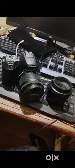 DSLR camera Canon 200d with 2 lens