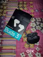 OnePlus Nord Buds 3 with up to 32dB ANC Bluetooth earbuds