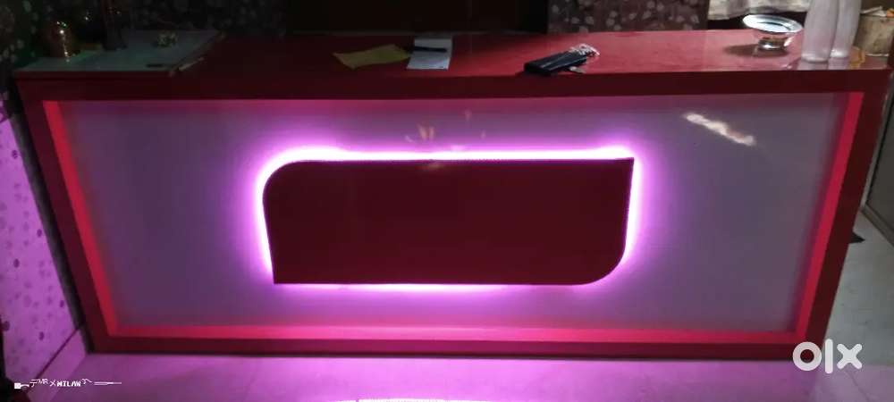 SHOP & OFFICE COUNTER SHOWCASE