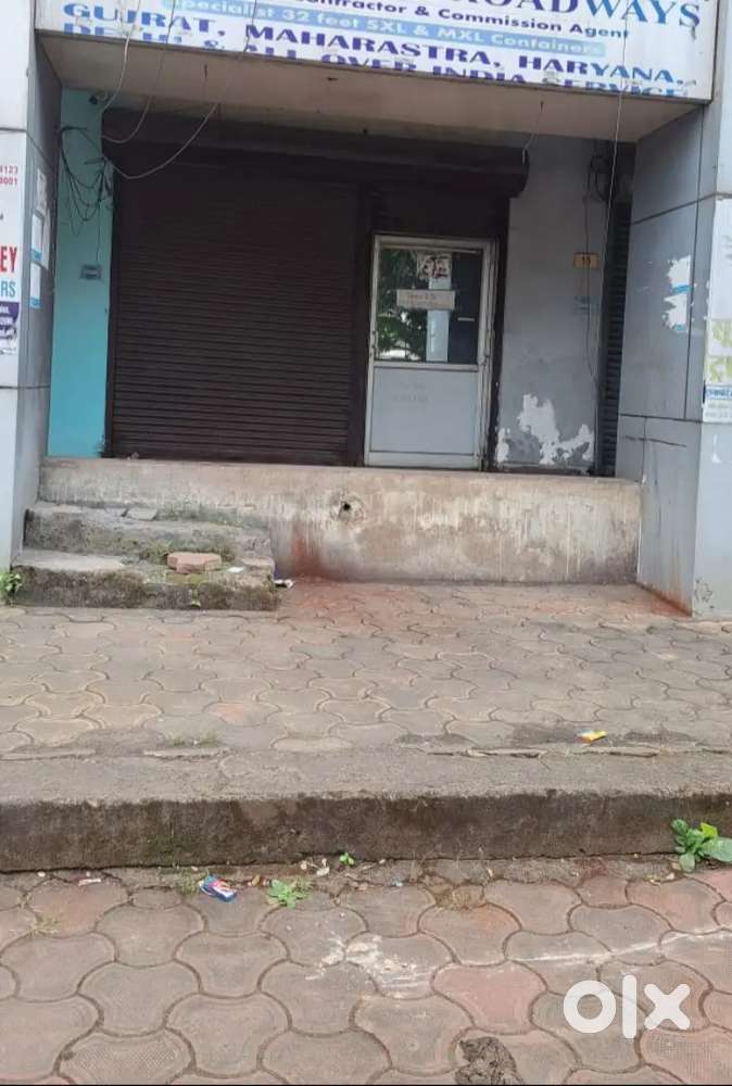 Shop for rent Rs.10000 negotiable