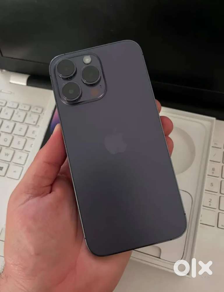 Selling my 6 months old iphone 14pro , need urgent money