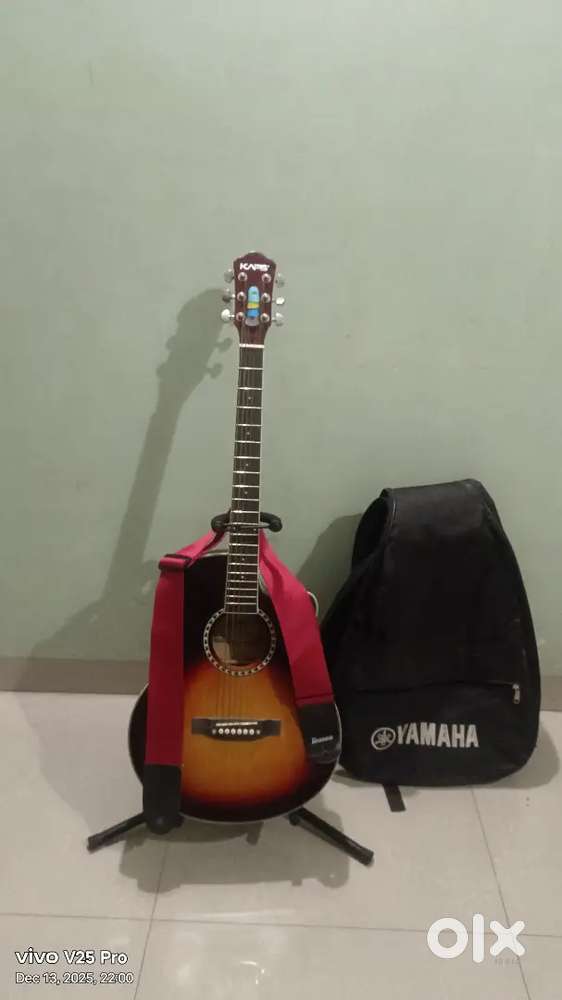 This a good guitar giving a stand finger protecter a tool for hanging