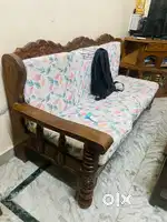 For Sale: Premium Sheesham Wood Sofa Set with Table