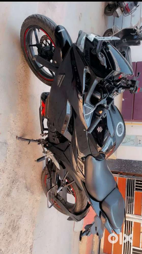 Suzuki Gixxer in A1 Condition.