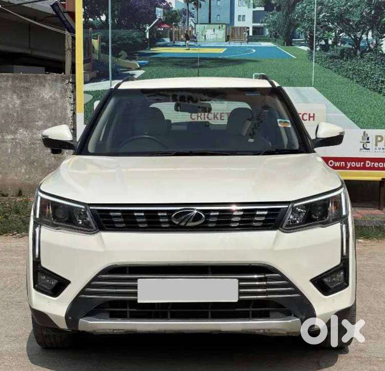 Mahindra XUV300 W8 AMT Optional Diesel, 2022, Diesel