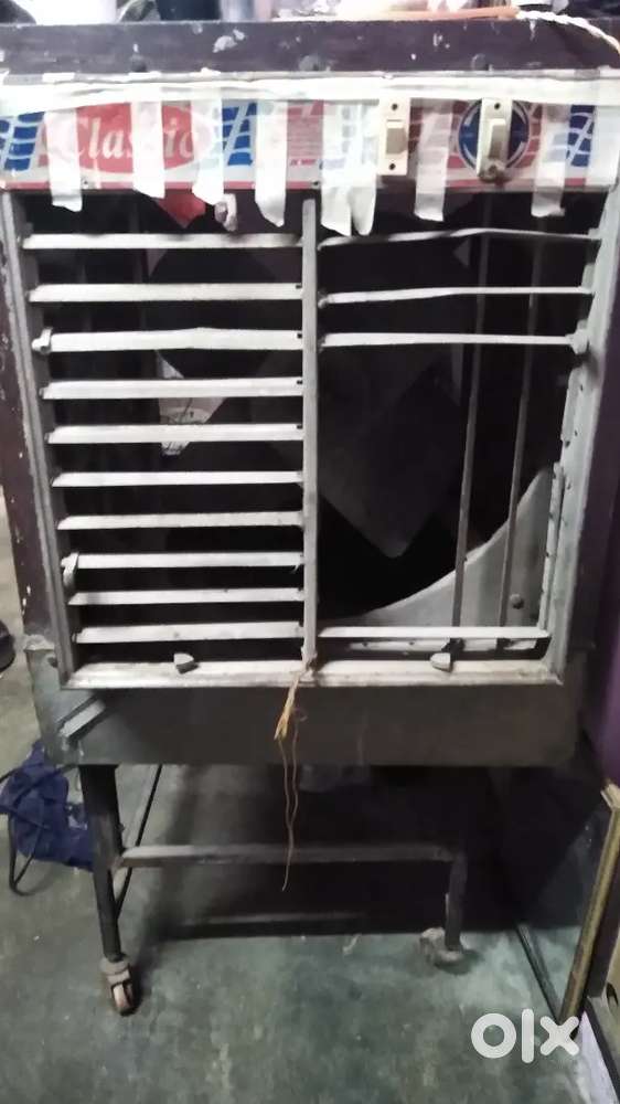 Cooler 3 saal purana h working condition