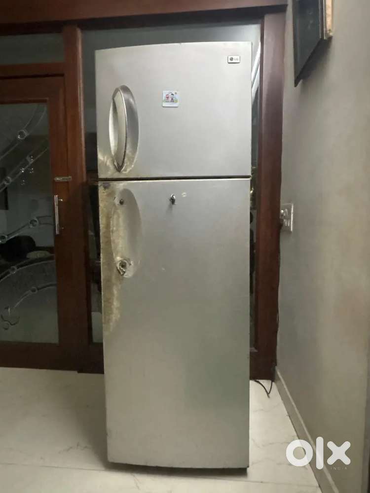 LG Double Door Fridge in good working condition